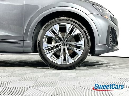 Used 2025 Audi Q8 Prestige image 50