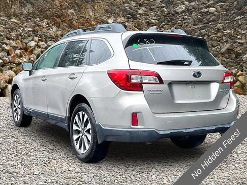 Used 2017 Subaru Outback 3.6R Limited AWD/4WD image 11