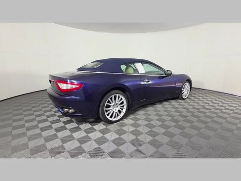 Used 2014 Maserati GranTurismo Convertible RWD image 39