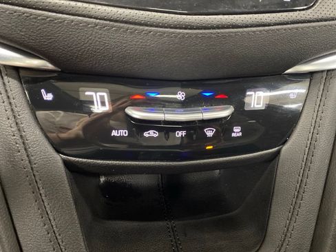 Used 2024 Cadillac XT6 Luxury w/ LPO, Floor Liner Package AWD/4WD image 44