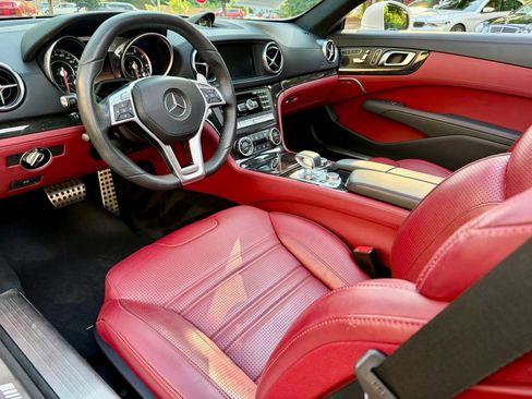 Used 2013 Mercedes-Benz SL 63 AMG image 39