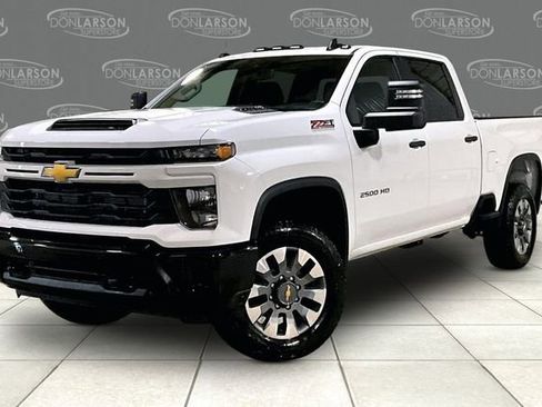 New 2026 Chevrolet Silverado 2500 Custom AWD/4WD image 2