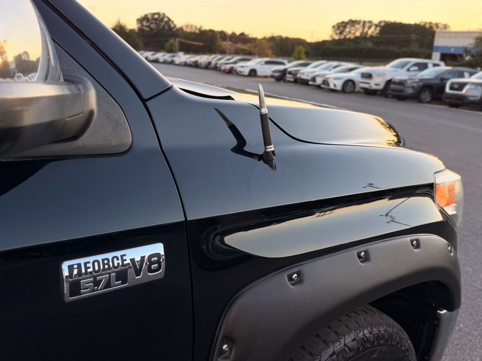 Used 2014 Toyota Tundra Limited w/ Limited Premium Package AWD/4WD image 30