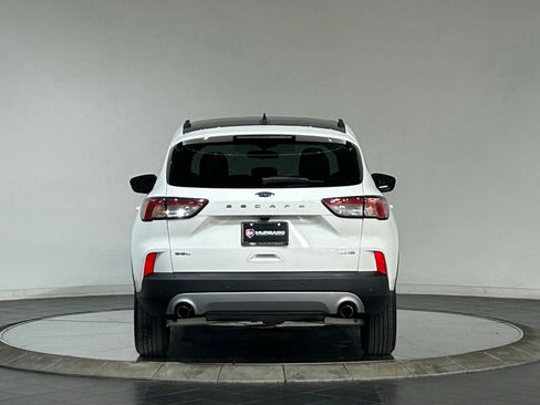 Used 2022 Ford Escape SEL AWD/4WD image 8