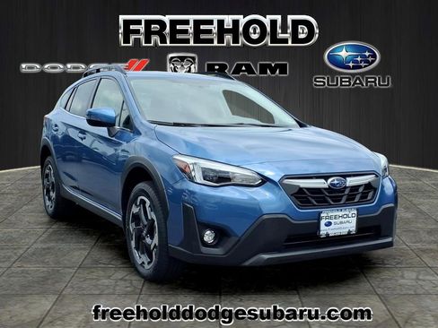 Used 2021 Subaru Crosstrek 2.5i Limited w/ Moonroof Package 2 AWD/4WD image 1