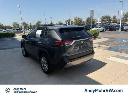 Used 2022 Toyota RAV4 Limited w/ Limited Grade Weather Package AWD/4WD image 4