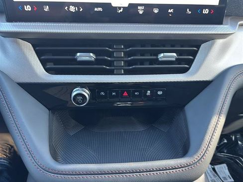New 2027 Ford Explorer Active w/ Active Comfort Package AWD/4WD image 23