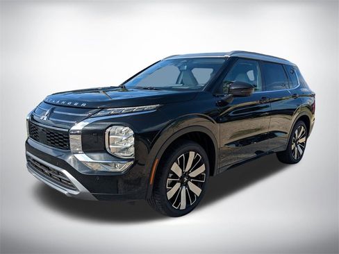 New 2025 Mitsubishi Outlander SEL image 8