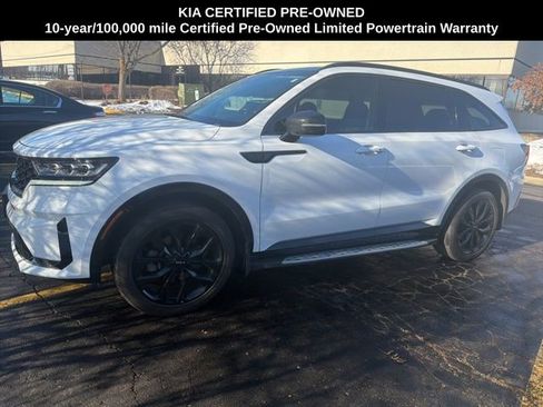 Certified 2022 Kia Sorento SX image 3