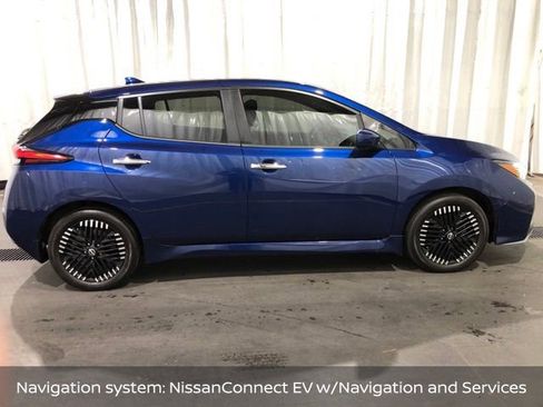 Certified 2024 Nissan Leaf SV Plus FWD image 2