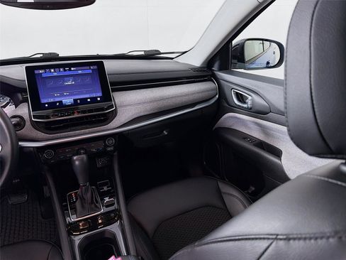 Used 2022 Jeep Compass Latitude w/ Convenience Group image 22