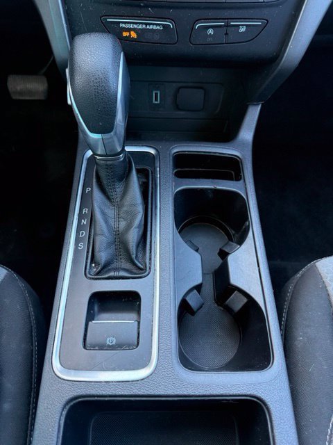 Used 2019 Ford Escape SE FWD image 27