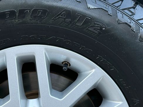 Used 2019 Nissan Frontier SV w/ Value Truck Package image 27