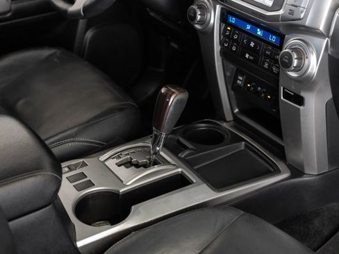 Used 2016 Toyota 4Runner Limited image 22