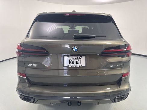 New 2026 BMW X5 xDrive40i w/ M Sport Package image 6