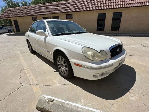 Used 2004 Hyundai Sonata GLS image 4