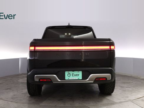 Used 2022 Rivian R1T Launch Edition image 15