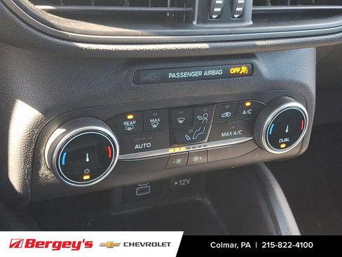 Used 2025 Ford Escape Active FWD image 17