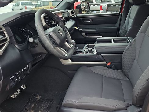 New 2026 Toyota Tundra SR5 AWD/4WD image 18