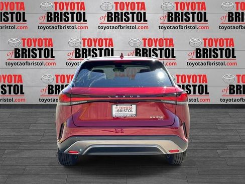 Used 2024 Lexus RX 350 Premium Plus w/ Convenience Package image 4