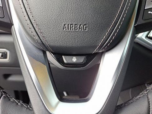 Used 2023 BMW X5 xDrive40i w/ Luxury Seating Package image 22