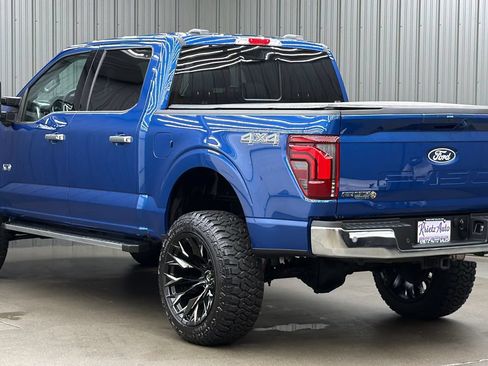 Used 2025 Ford F150 Lariat w/ Equipment Group 501A Mid AWD/4WD image 3
