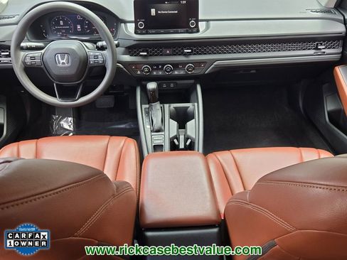 Used 2023 Honda Accord EX image 12
