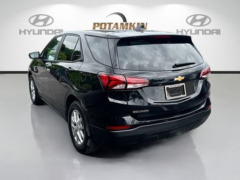 Used 2023 Chevrolet Equinox LS FWD image 7