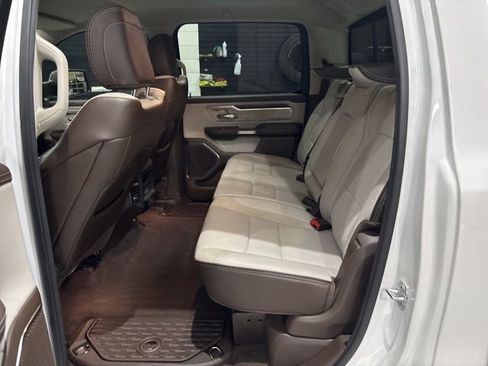 Used 2025 RAM 1500 Laramie image 29