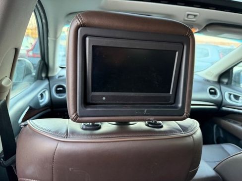 Used 2013 INFINITI JX35 AWD w/ Premium Pkg image 10