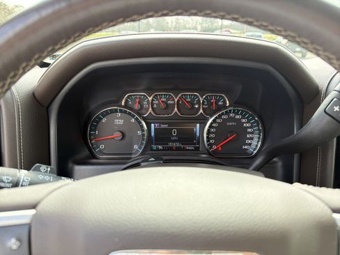 Used 2017 GMC Sierra 1500 SLT w/ SLT Premium Package image 34