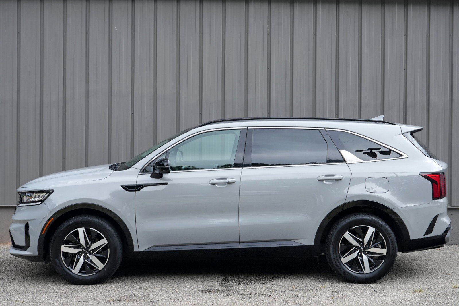 Used 2022 Kia Sorento EX w/ Panoramic Sunroof Package FWD image 47