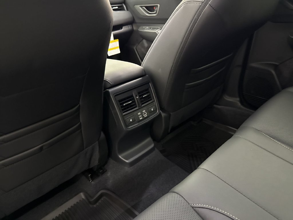 New 2026 Subaru Outback Limited XT AWD/4WD image 18