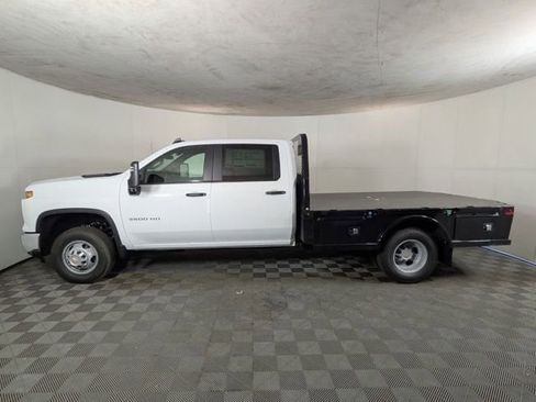 New 2026 Chevrolet Silverado 3500 W/T w/ WT Convenience Package AWD/4WD image 8