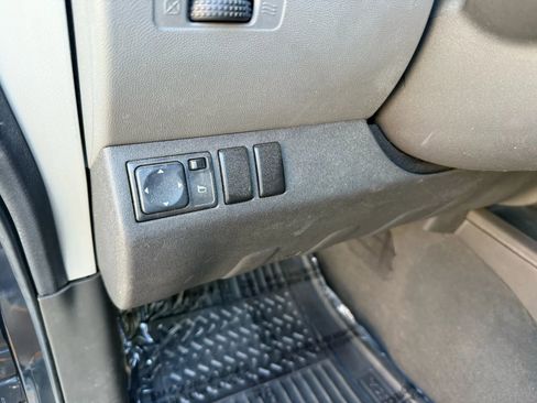 Used 2008 Nissan Xterra S w/ Tow Pkg image 10