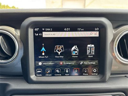 Used 2022 Jeep Gladiator Overland image 21