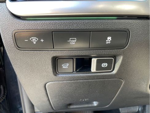 Used 2024 Hyundai Palisade Limited AWD/4WD image 13
