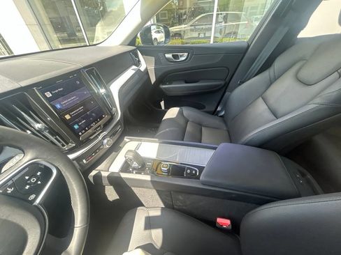 Used 2025 Volvo XC60 B5 Plus AWD/4WD image 22