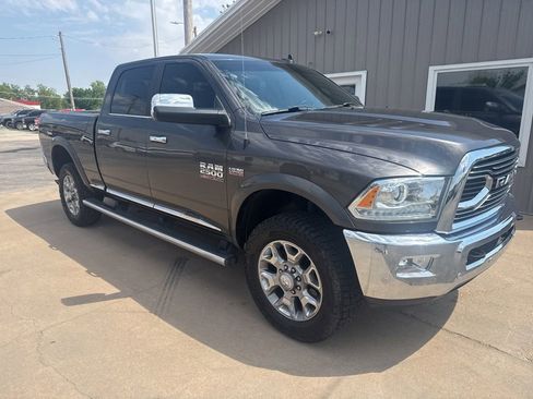 Used 2018 RAM 2500 Limited AWD/4WD image 1