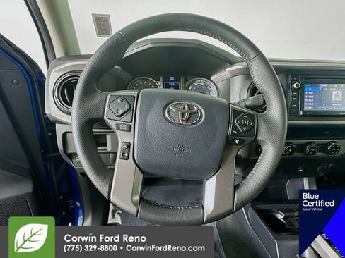 Used 2017 Toyota Tacoma SR5 image 14