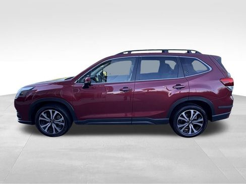 Used 2023 Subaru Forester Limited image 7