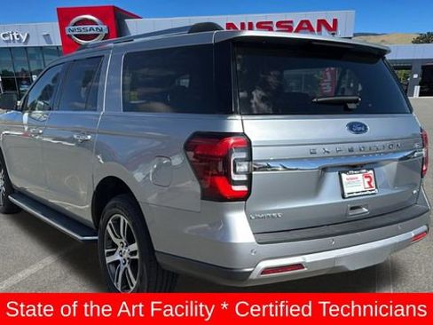 Used 2023 Ford Expedition Max Limited image 5