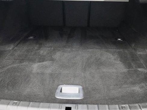 Used 2019 BMW 530e w/ Convenience Package image 47