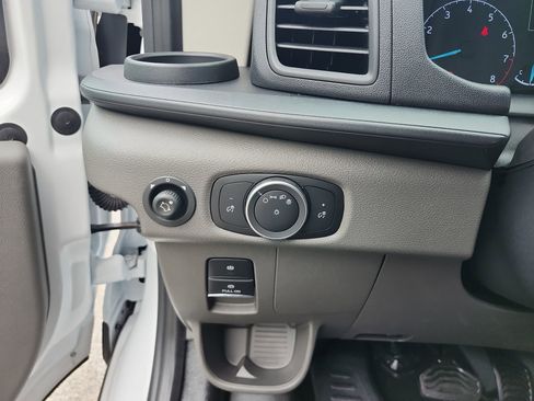 Used 2024 Ford Transit 250 Low Roof image 12