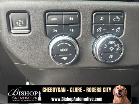 Used 2023 GMC Sierra 1500 SLT w/ SLT Premium Plus Package image 30