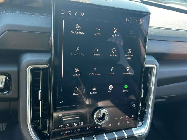 Certified 2025 GMC Yukon XL Denali AWD/4WD image 30