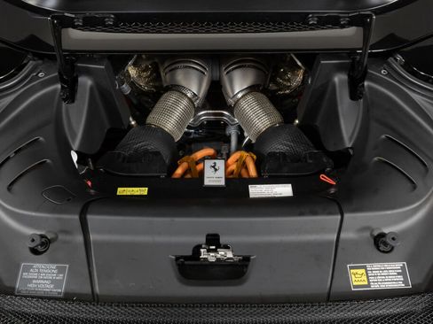 Used 2024 Ferrari 296 GTS RWD image 27