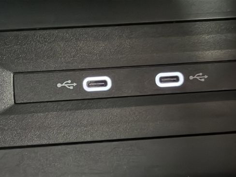 Used 2023 Volkswagen Atlas SE image 29