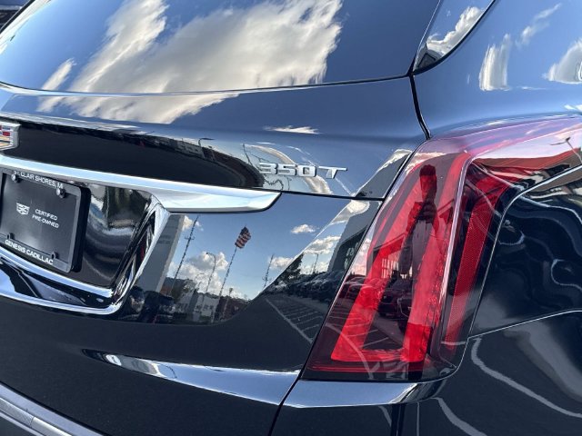 Certified 2024 Cadillac XT5 Premium Luxury w/ LPO, Floor Liner Package AWD/4WD image 6