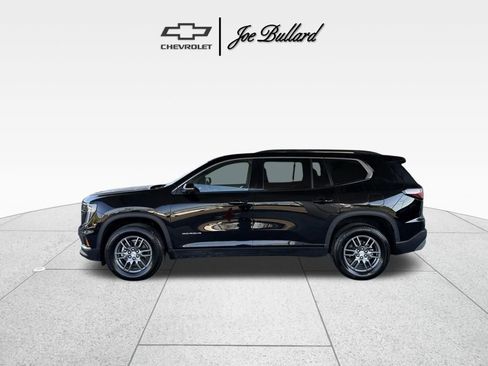 Used 2025 GMC Acadia Elevation image 6